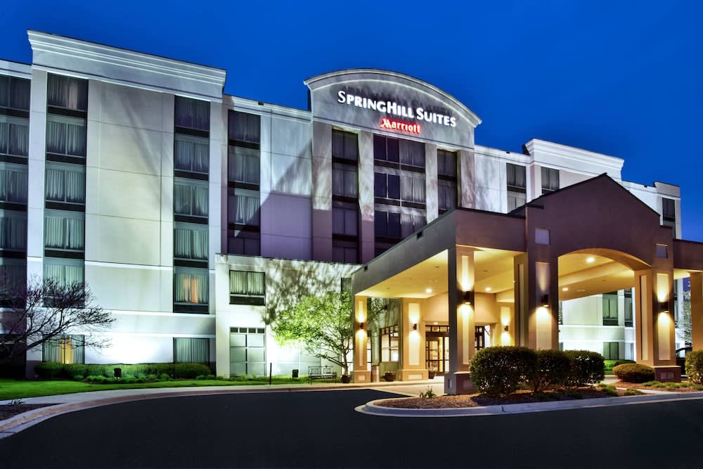Springhill Suites by Marriott Chicago Elmhurst/Oakbrook Area 1