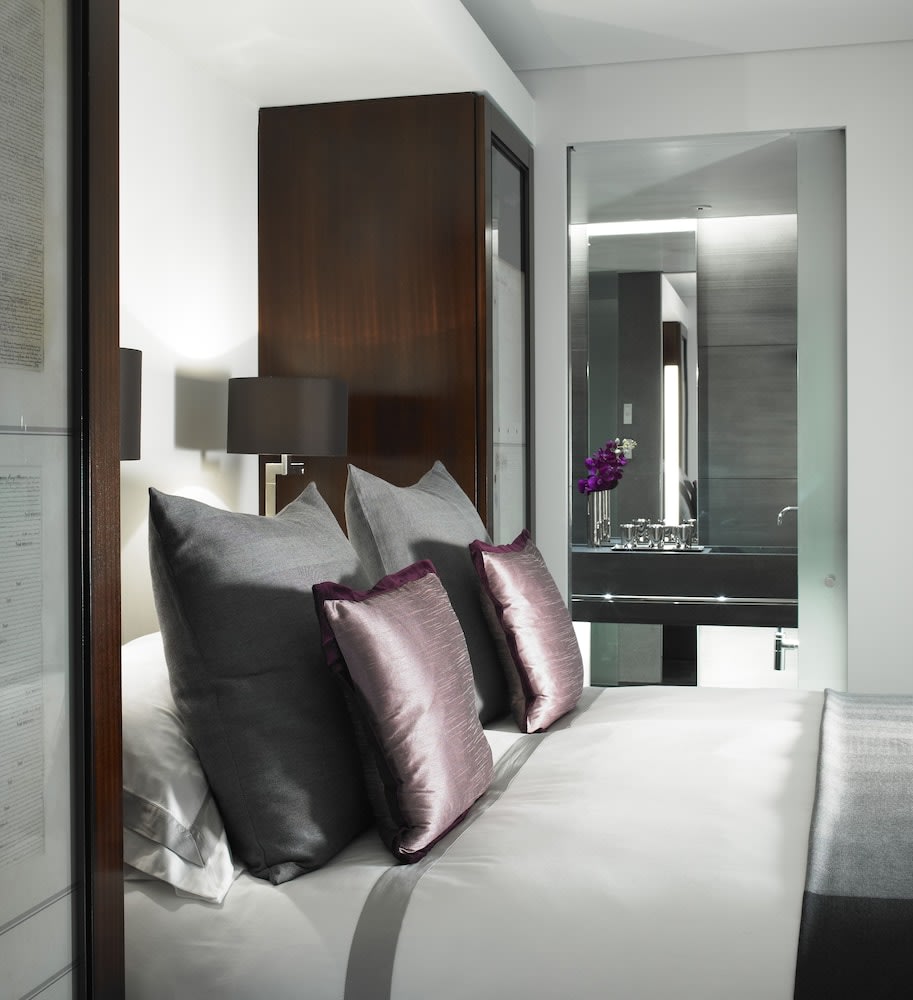 Grosvenor House Suites 5