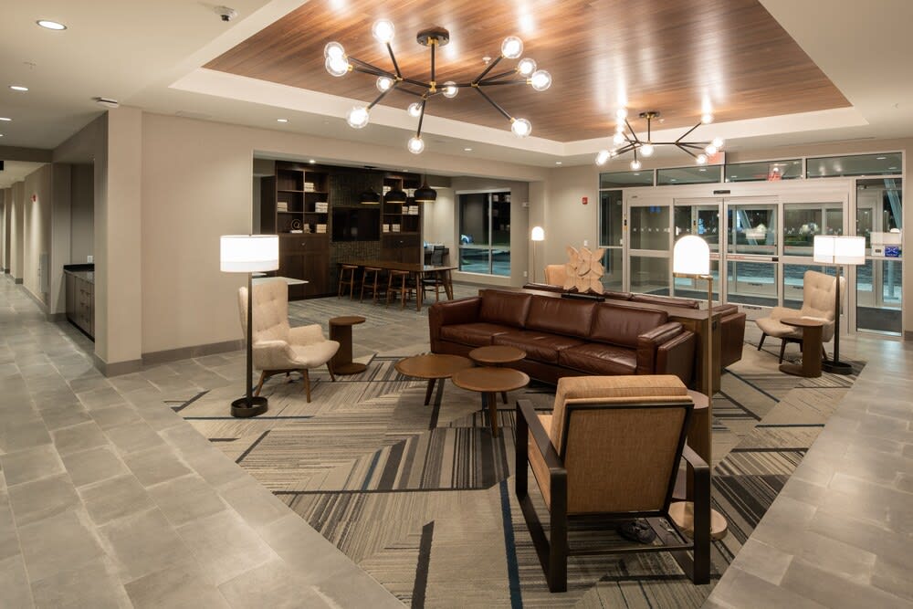 Four Points by Sheraton Albany 3