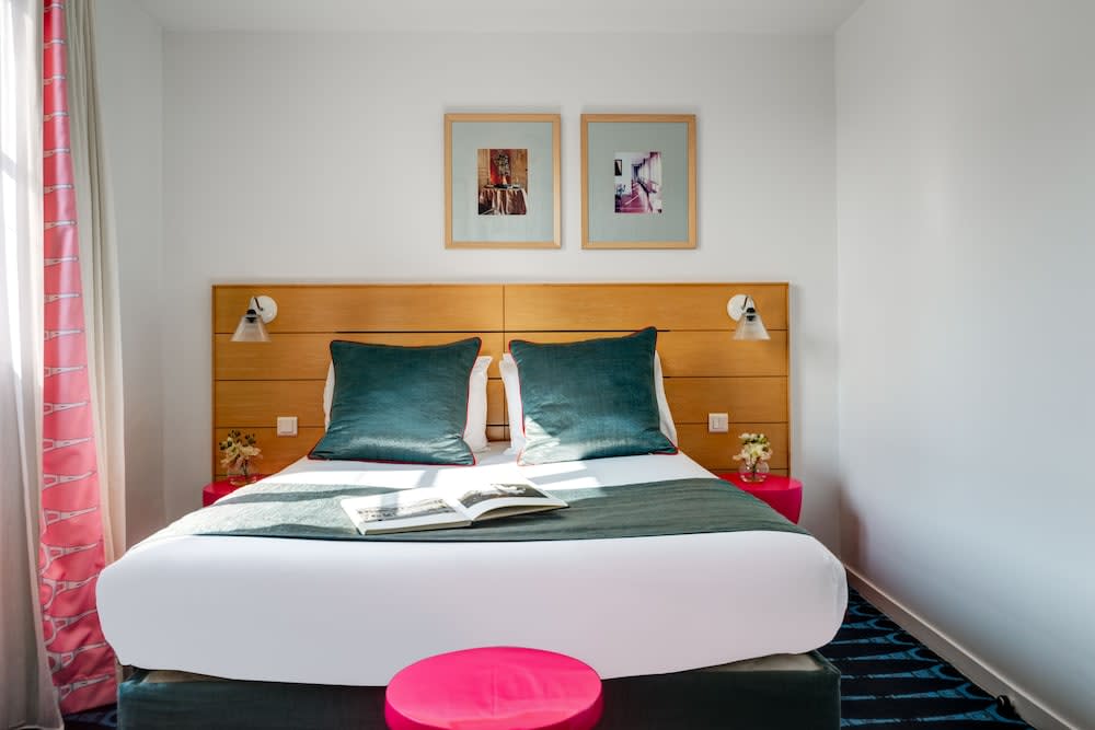 Hôtel Lorette Astotel, Paris Best deals