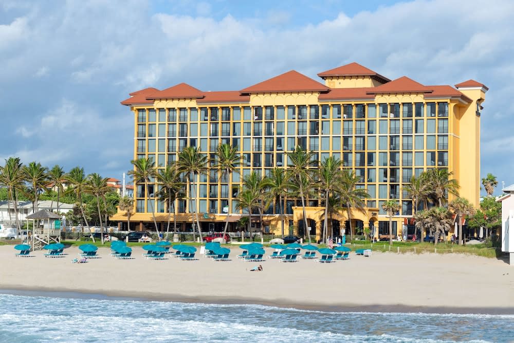 Wyndham Deerfield Beach Resort 1