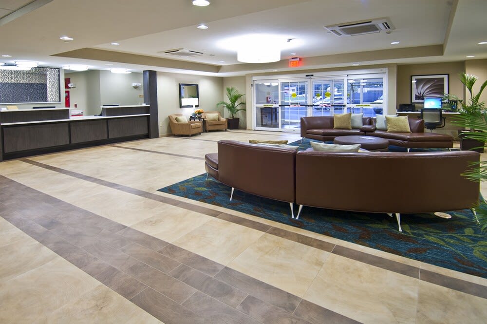 Candlewood Suites TUPELO NORTH by IHG 2
