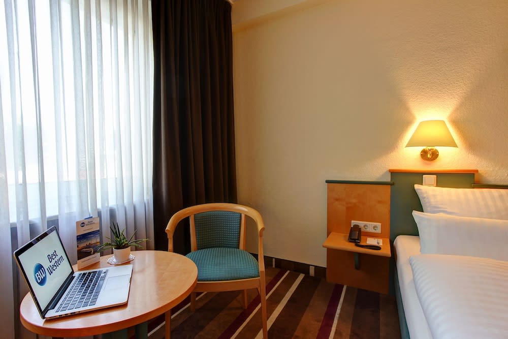 Sure Hotel by Best Western Ambassador Duesseldorf 5