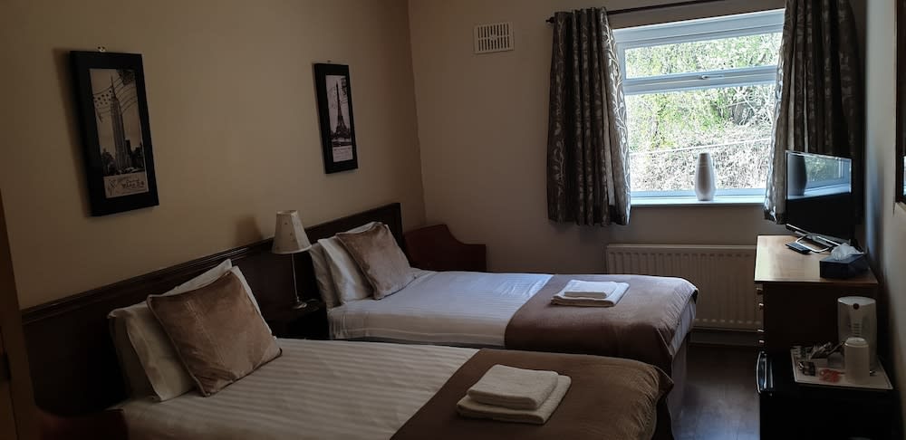 Fox & Hound Hotel 2