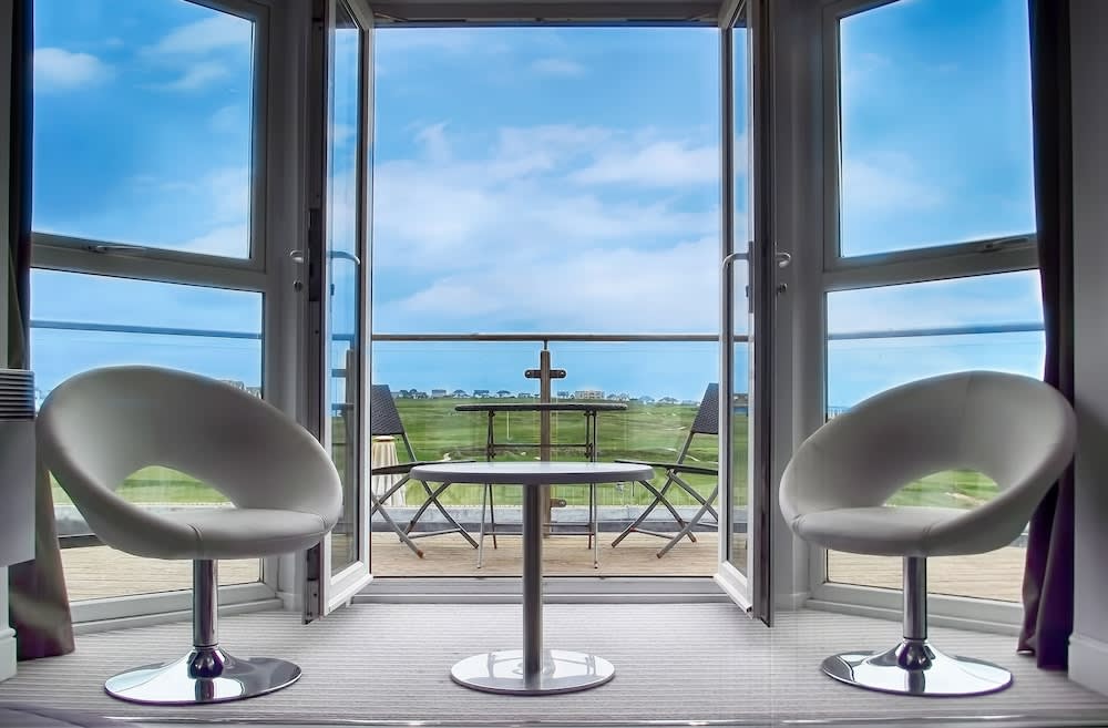 Oceanside Lifestyle Hotel 2