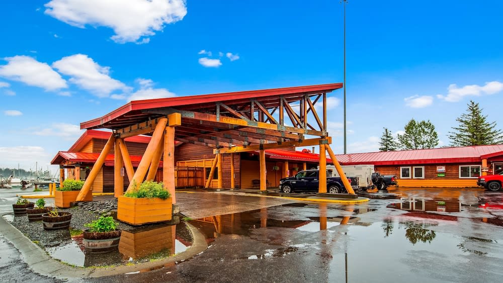 Best Western Valdez Harbor Inn 1