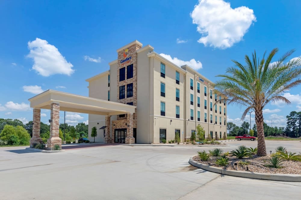 Comfort Suites West Monroe near Ike Hamilton Expo Center 1