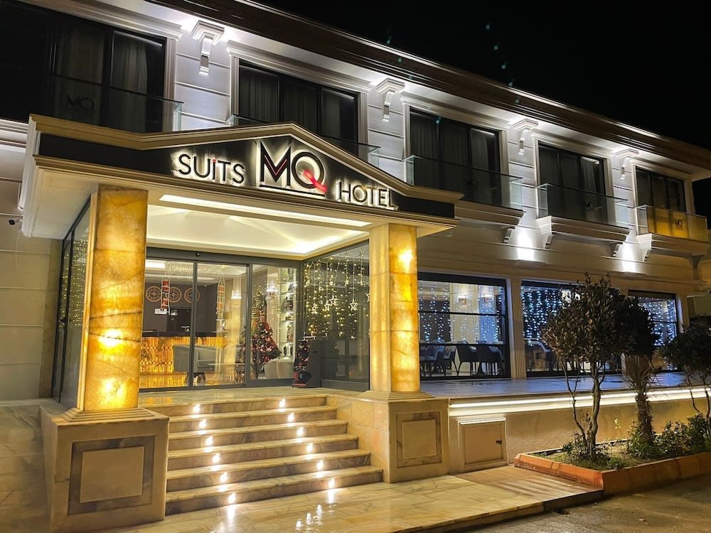 MQ Hotel Suites & SPA 1