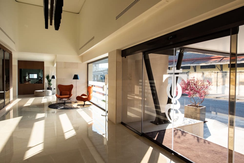 Gold Tower Lifestyle Hotel 2