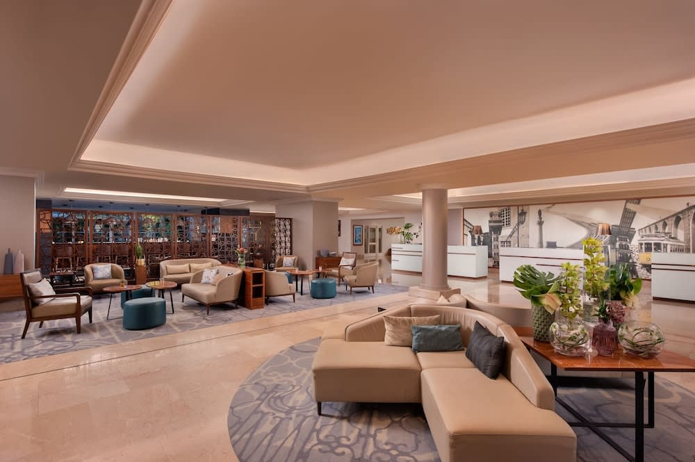 Lisbon Marriott Hotel 4
