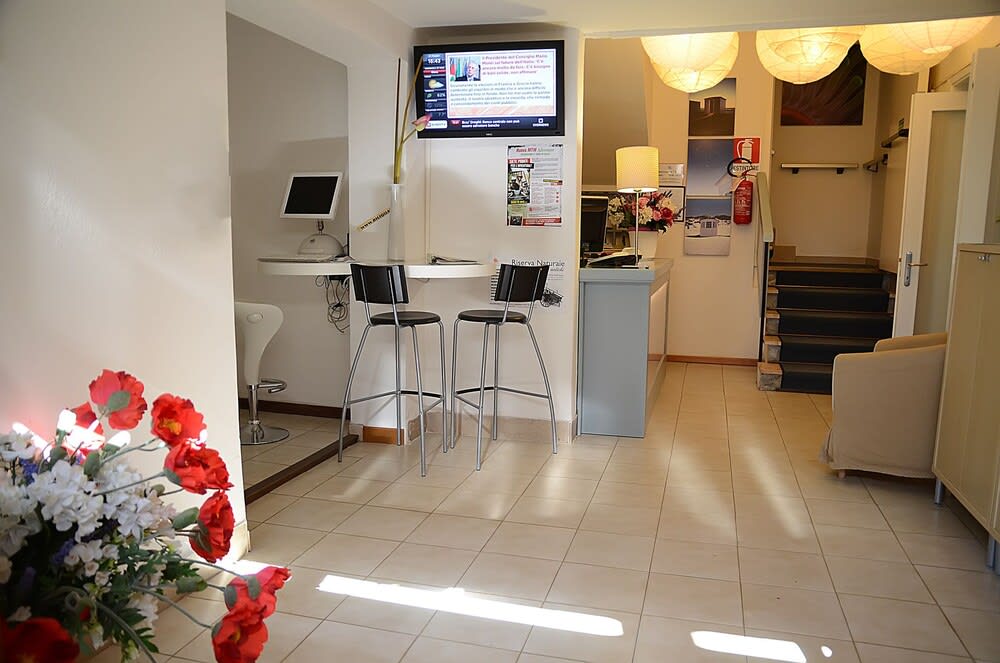 Hotel Kinda 2