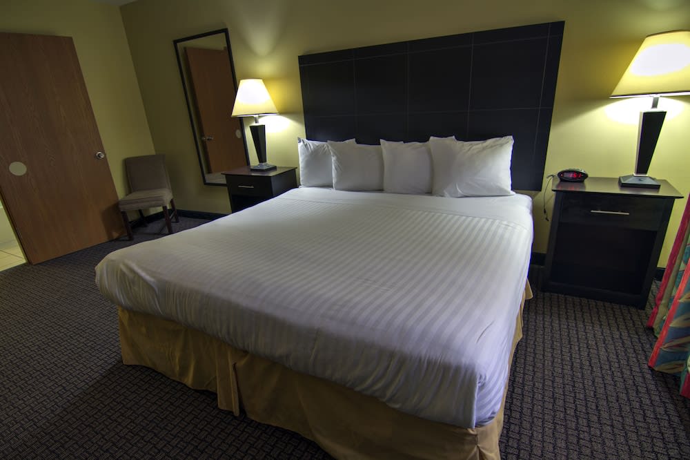 Best Western Lakewinds 4