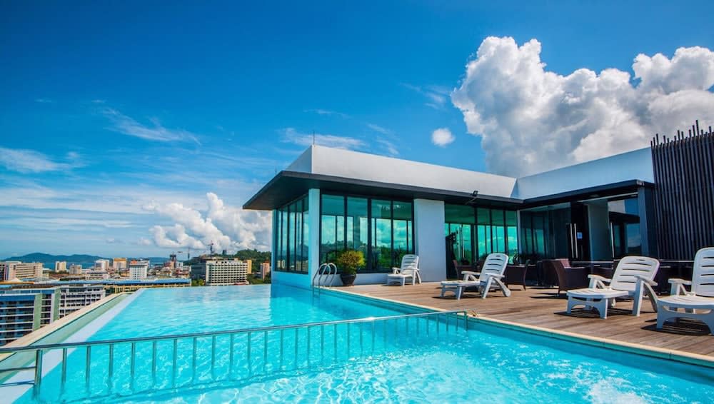 Sky Hotel 1