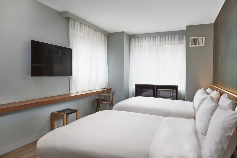 Truss Hotel Times Square 2