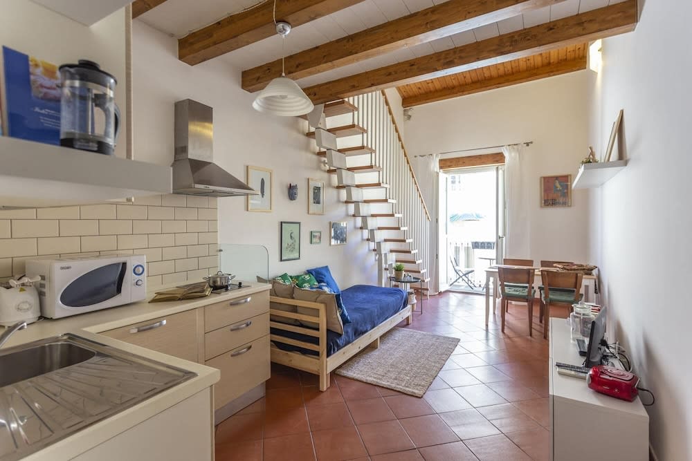Salomone Apt 8 With Balcony by Wonderful Italy 2