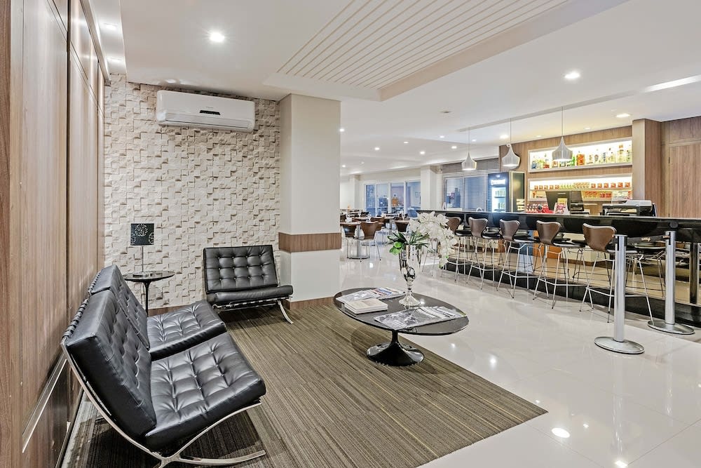 Slim Hotel Curitiba Av das Torres 2