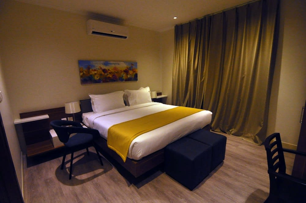 Dana Beach Resort 2