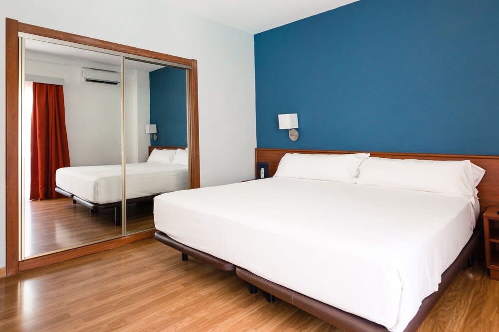 Catalonia Punta del Rey 4