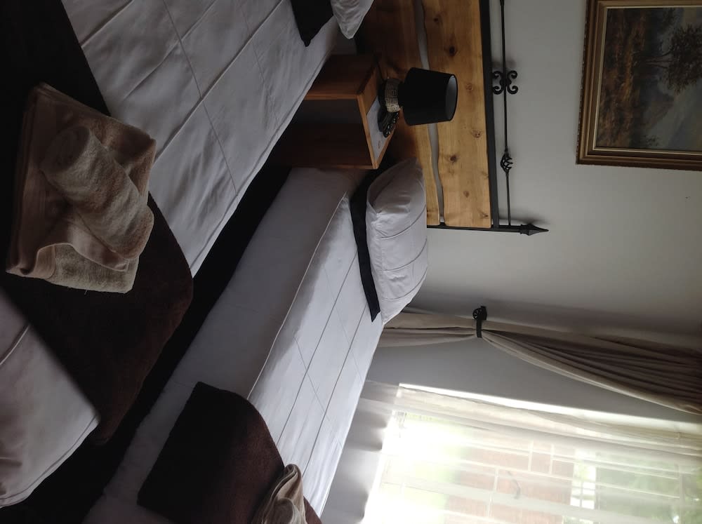 Gorgeous Gecko Guesthouse 2