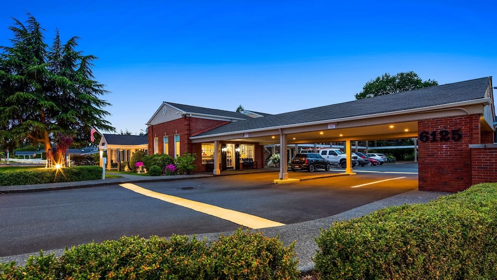 Best Western Lakewood- Historic Landmark 1