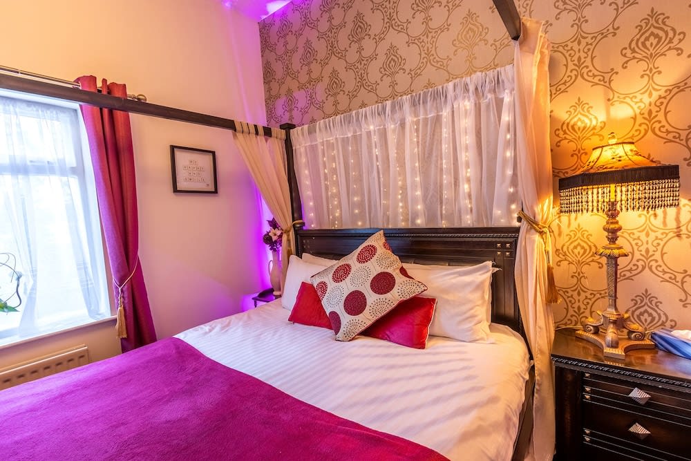 Fox & Hound Hotel, Guisborough Best deals