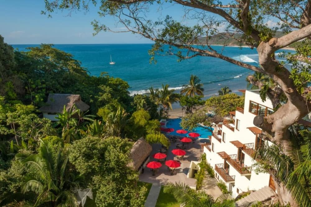 Ysuri Sayulita - Beachfront Hotel 1