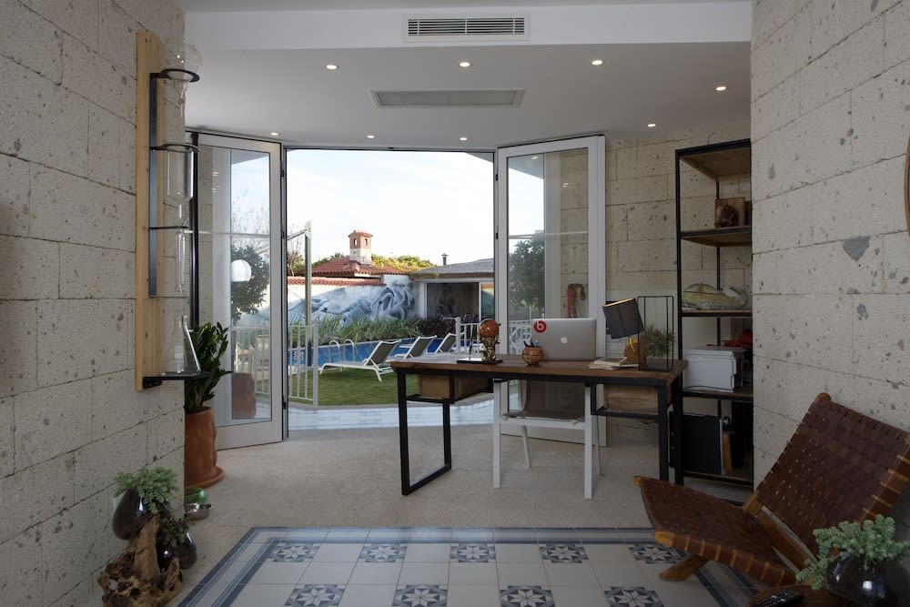 Rhodium Hotel Alaçatı 2