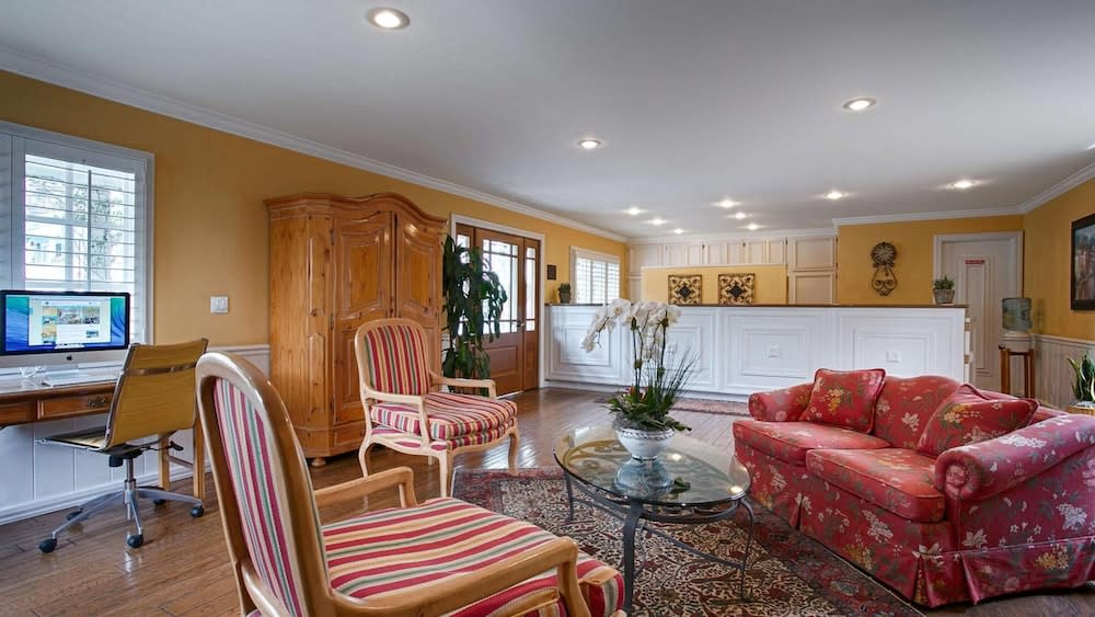 Carmel Bay View Inn 2