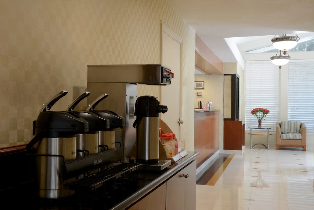 Red Roof Inn San Dimas - Fairplex 2