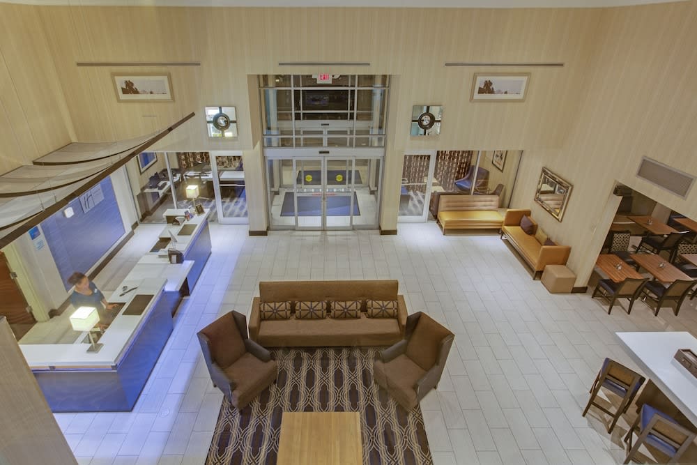 Holiday Inn Express & Suites LAUREL by IHG 2