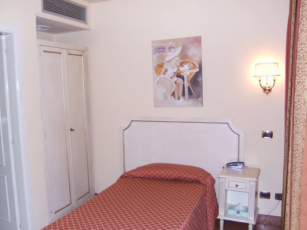 Hotel Quadrifoglio Roma Eur 2