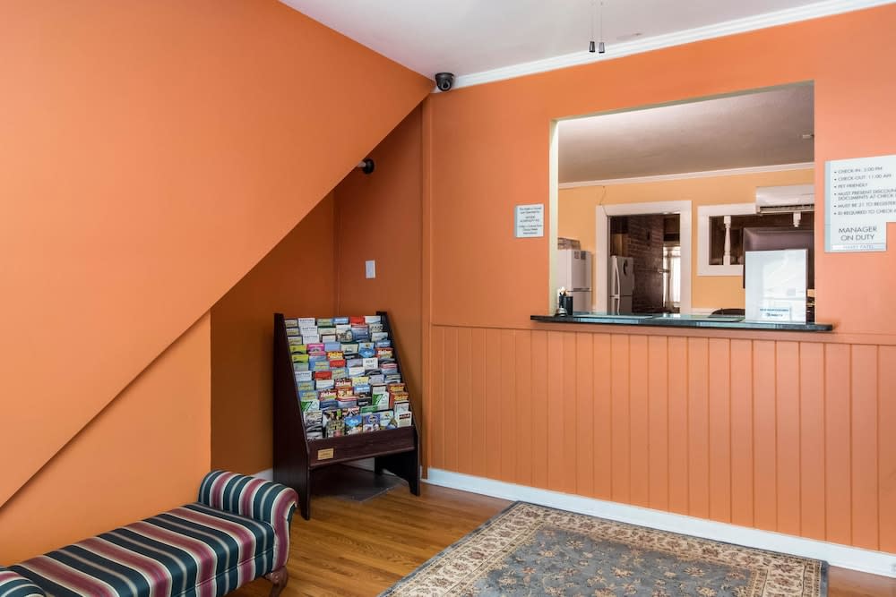 Rodeway Inn & Suites Walhalla 2