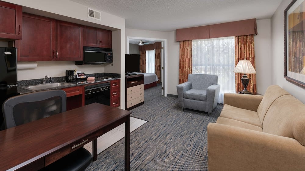 Homewood Suites by Hilton Chicago - Schaumburg 4