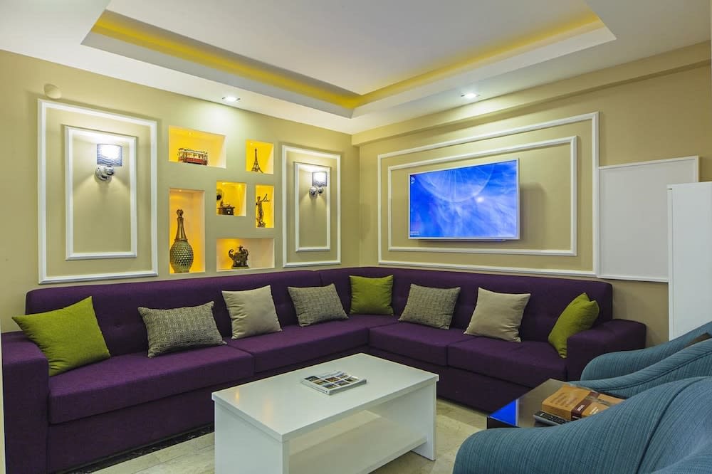 Pera Arya Hotel 2