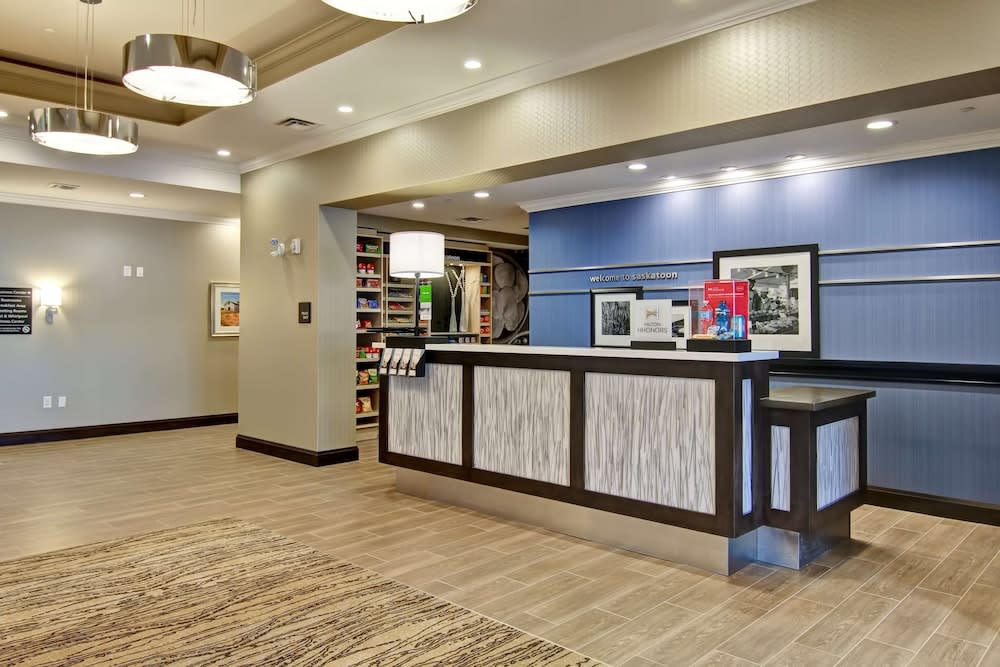 Hampton Inn & Suites by Hilton Saskatoon Airport 1