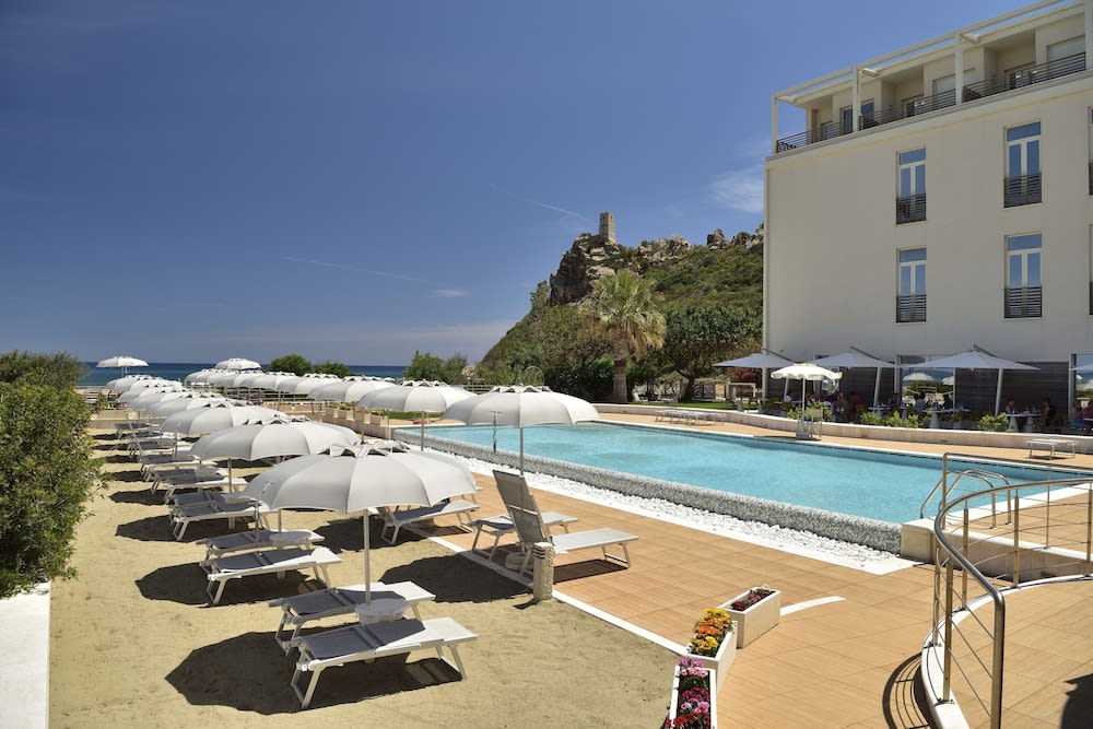 Hotel Club Torre Salinas - Adults Only 1