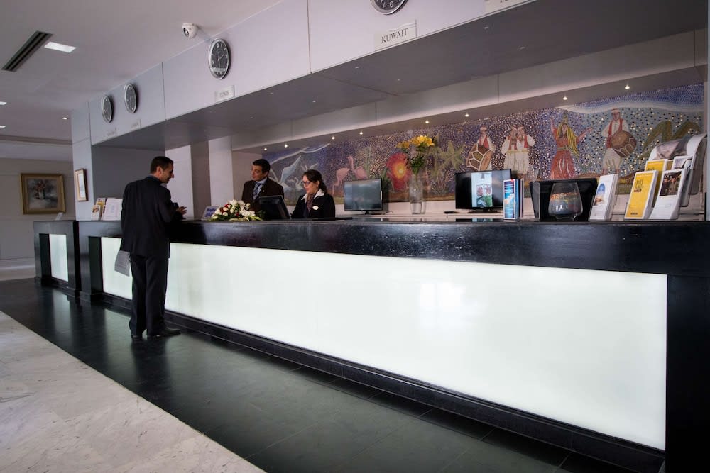 Golden Tulip El Mechtel 4