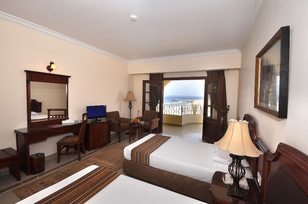 Coral Hills Resort & SPA 1