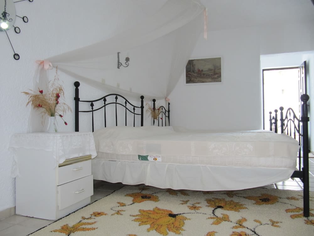 Castellino Studios 5