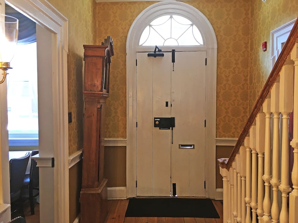 Morris House Hotel 2
