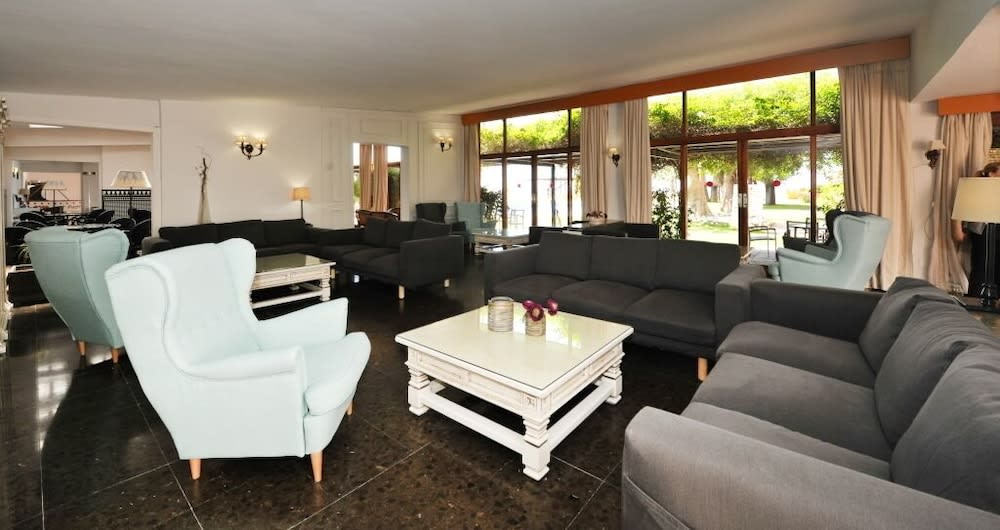 Hotel Salobreña Suites 2