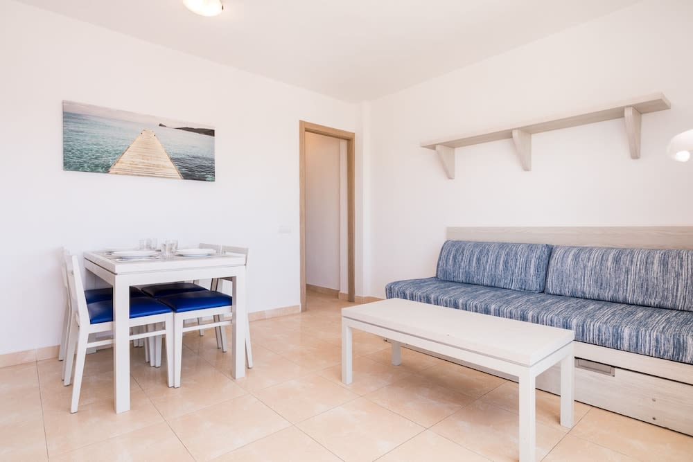 Avenida - MC Apartments Ibiza 1