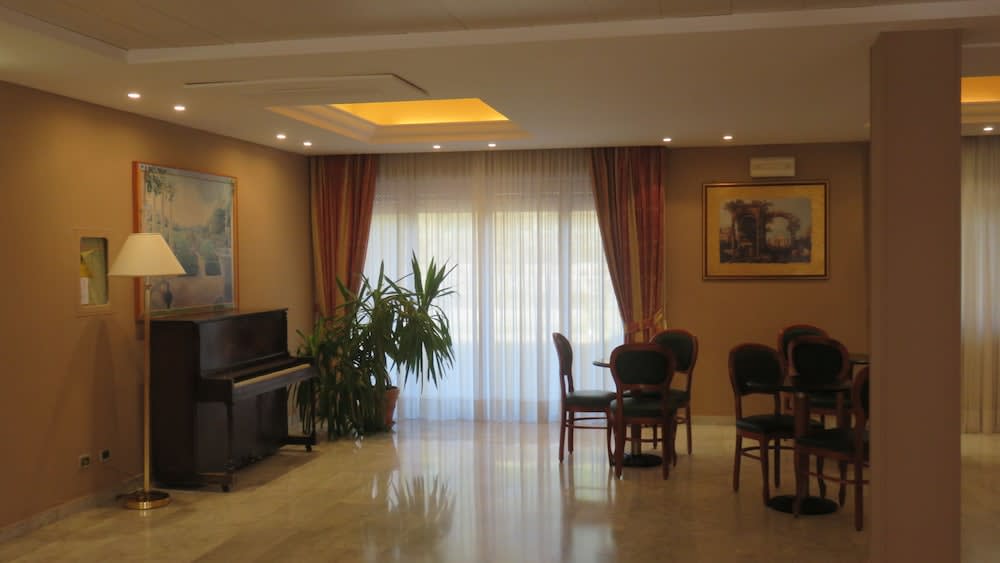 Hotel Oasi Dei Discepoli 2