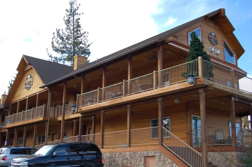Robinhood Resort 1