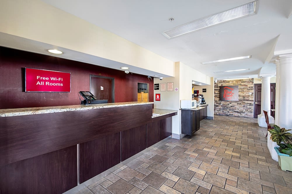 Red Roof Inn San Marcos 2