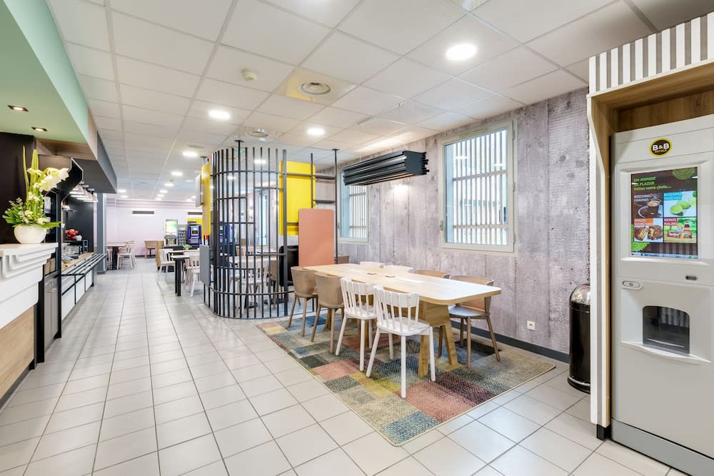 B&B HOTEL Lille Centre Grand Palais 2