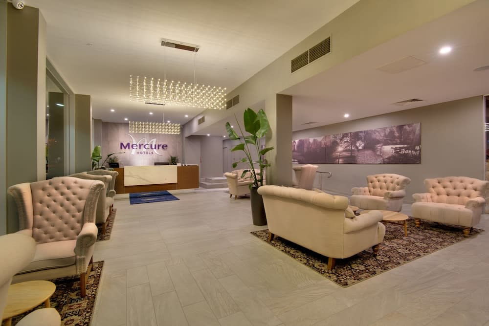 Mercure Warragul 2