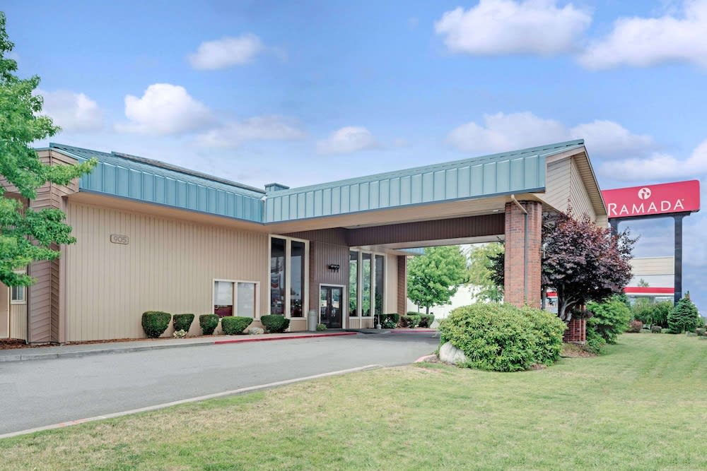 Ramada by Wyndham Spokane Valley 1