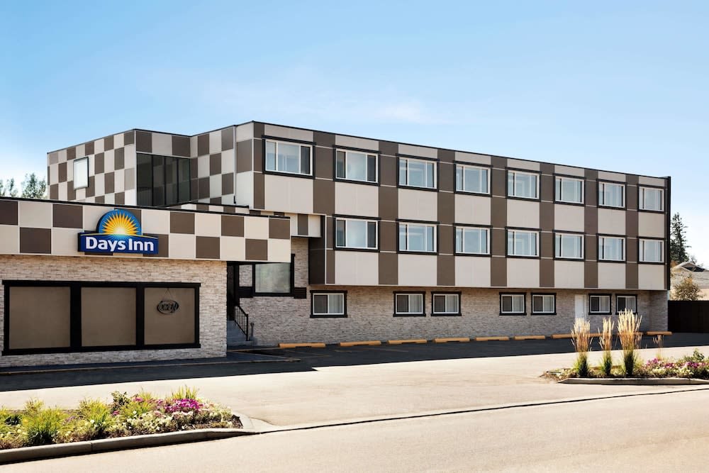 Days Inn by Wyndham Sylvan Lake 1