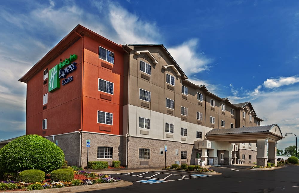 Holiday Inn Express Hotel & Suites Jenks by IHG 1